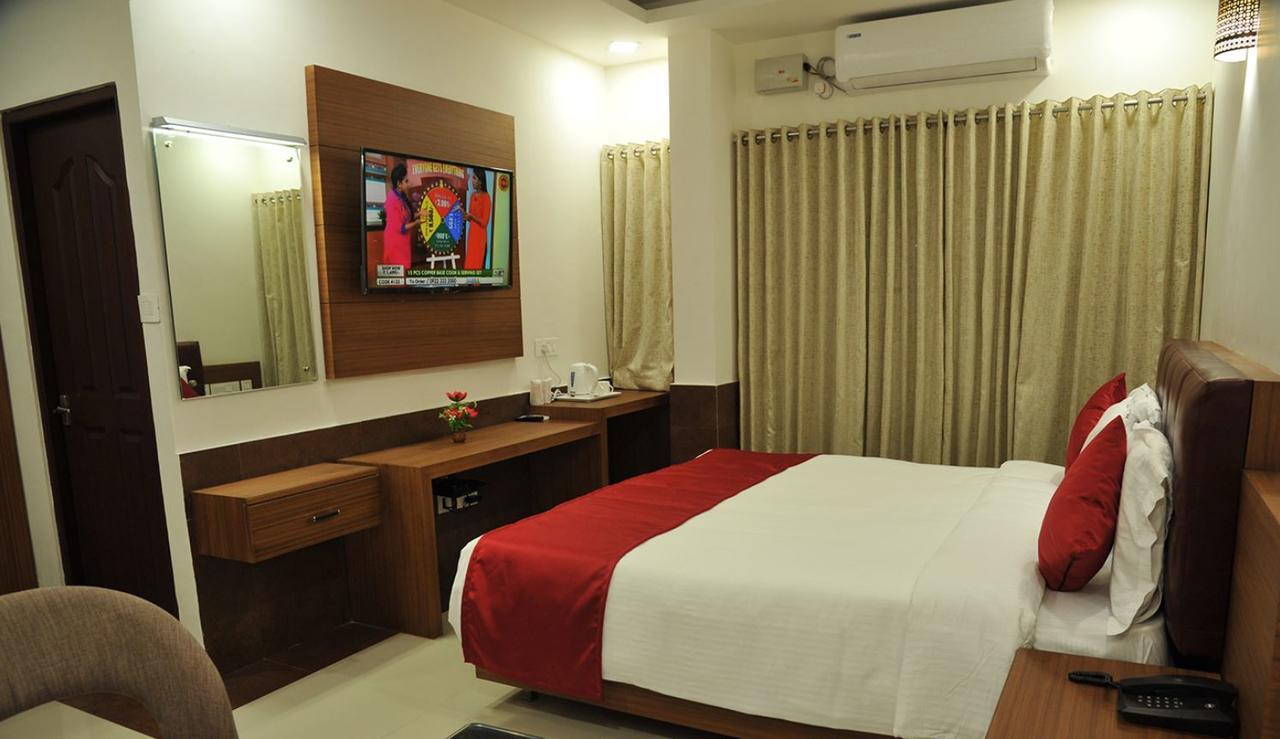 Hotel Soorya Castle Wayanad Zewnętrze zdjęcie